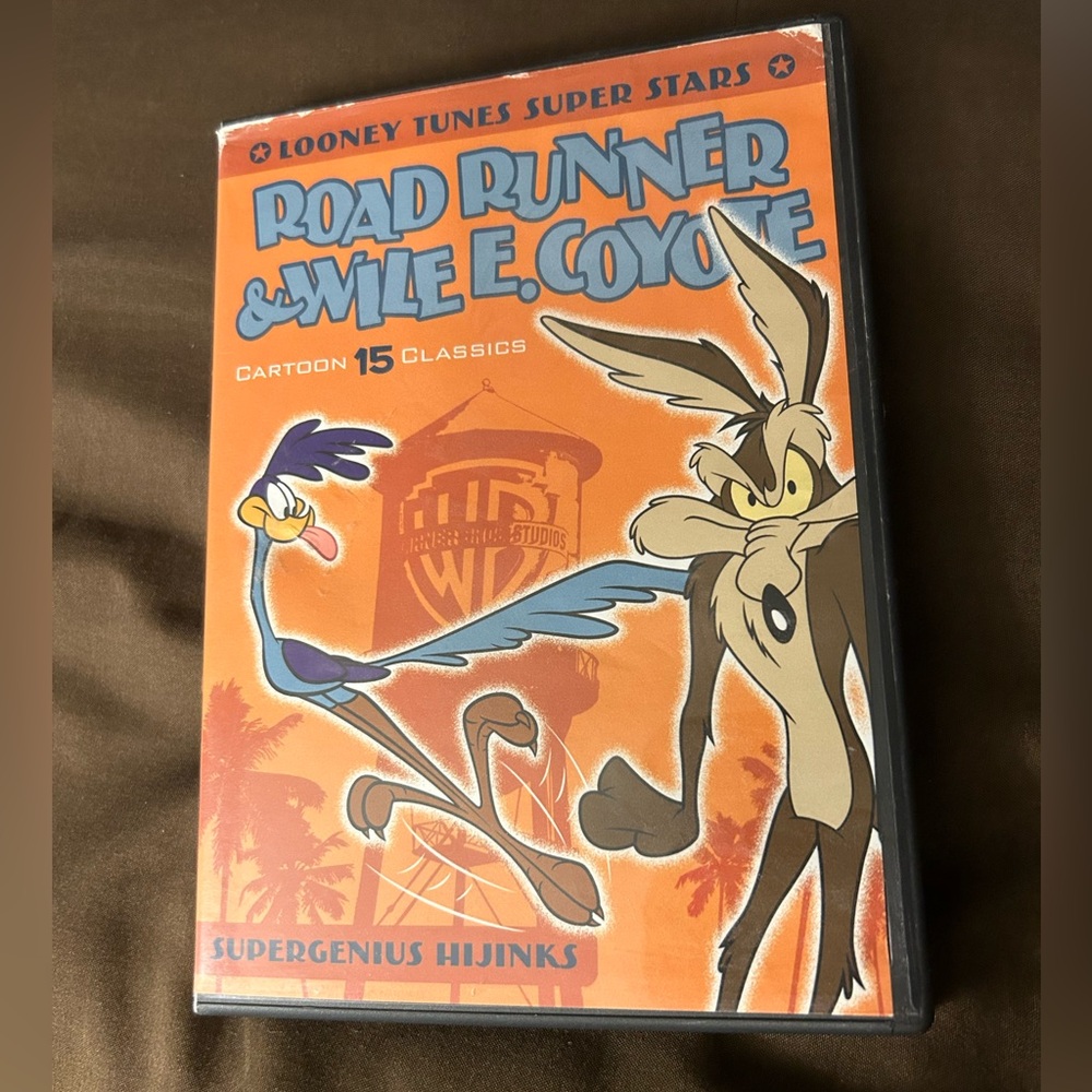 Road Runner & Wile E. Coyote Supergenius Hijinks